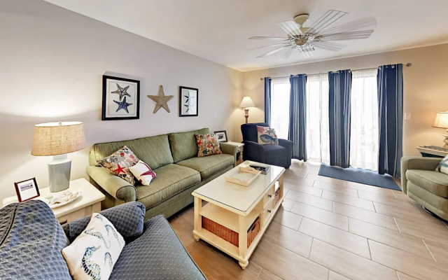 photo 3 of Large Surf Court Villas Condo Unit 46 3 Bedrooms 2.5 Bathrooms Condo