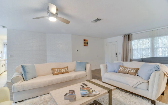 photo 3 of Largo House w/ Backyard Oasis & Proximity to Beach