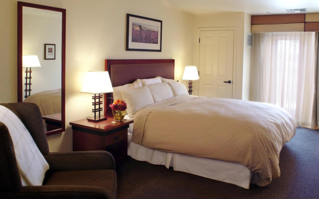 photo 3 of Larkspur Landing Extended Stay Suites Roseville