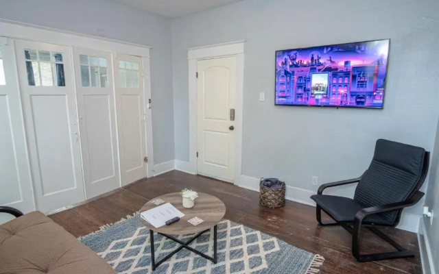 photo 2 of Las Carolinas #4 Cozy 1BR1BA Sleeps 5