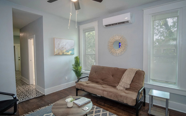 photo 4 of Las Carolinas #4 Cozy 1BR/1BA Sleeps 5