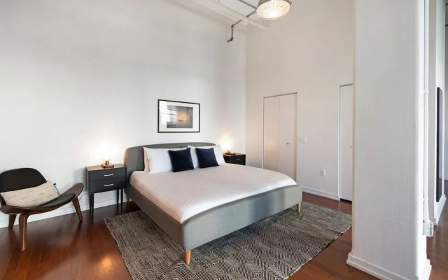 photo 3 of Las Olas Loft Unit Two by Sextant