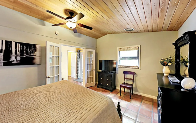 photo 3 of Las Olas Oasis - 3 Br Home