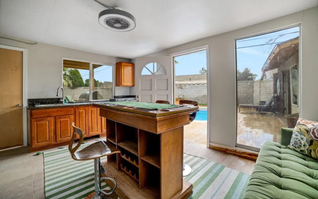 photo 3 of Las Vegas - 5 Mins From The Strip 4 Bedroom Home by RedAwning