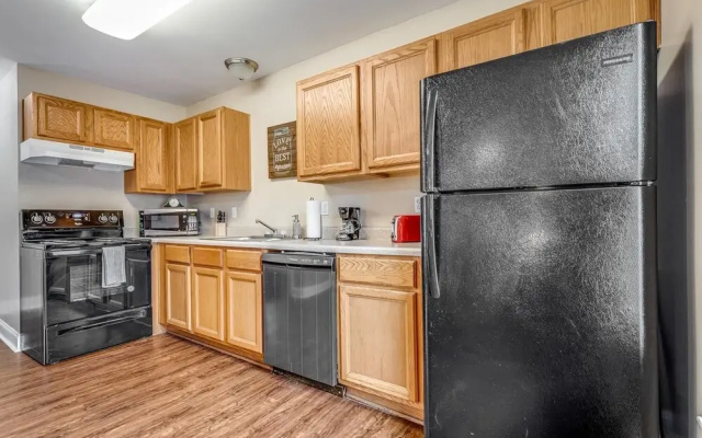 photo 3 of Lasalle 2C · Comfortable 4BR Apt. Perfect for Groups/families