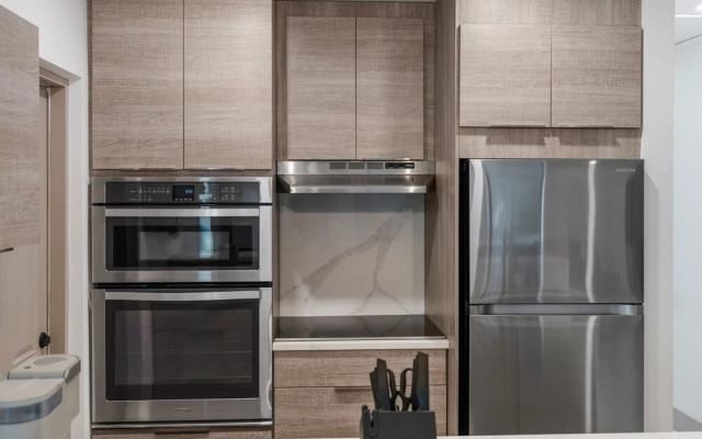 photo 2 of Lauderdale 1 Bedroom Lux by Opus