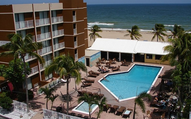 photo 3 of Lauderdale Beachside