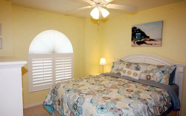 photo 4 of Lauras Paradise