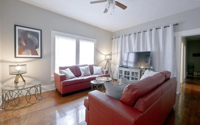 photo 5 of Laurel Coral-Sleeps 5-Studio