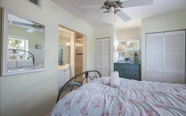photo 5 of Lazy Daisy Too 1 Bedroom 1 Bathroom Villa