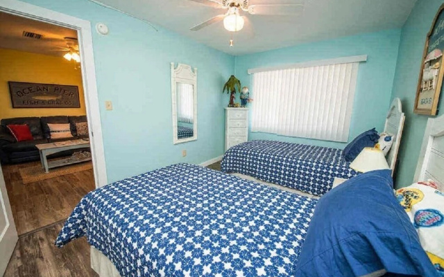photo 5 of Lazy Livin