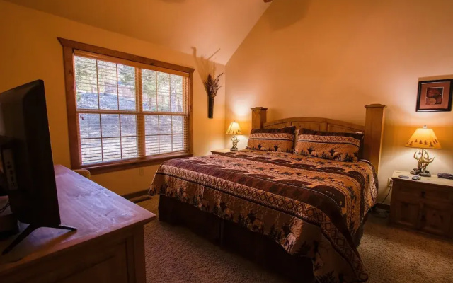 photo 3 of Lazy Pines Lodge by RedAwning