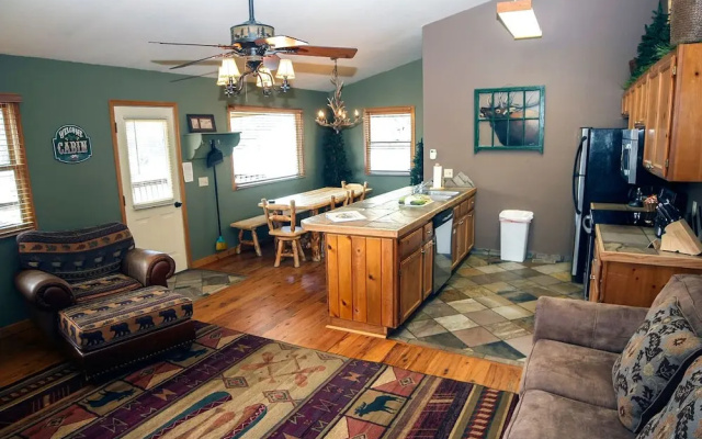 photo 3 of Lazy R Cottages: 15