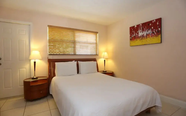 photo 5 of Lauderdale Villas, Suites by the Sea