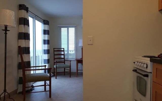 photo 2 of Le Cabanon Motel
