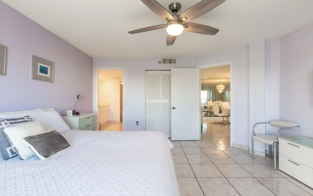 photo 3 of Le Frontenac 601 - Condo 4 People, Sunny Isles