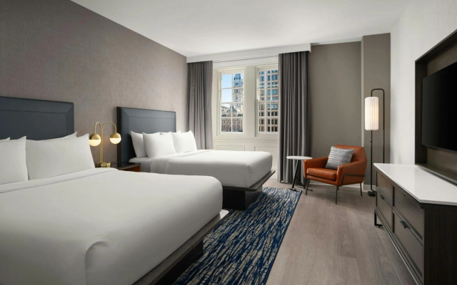 photo 4 of Courtyard by Marriott Philadelphia Downtown 