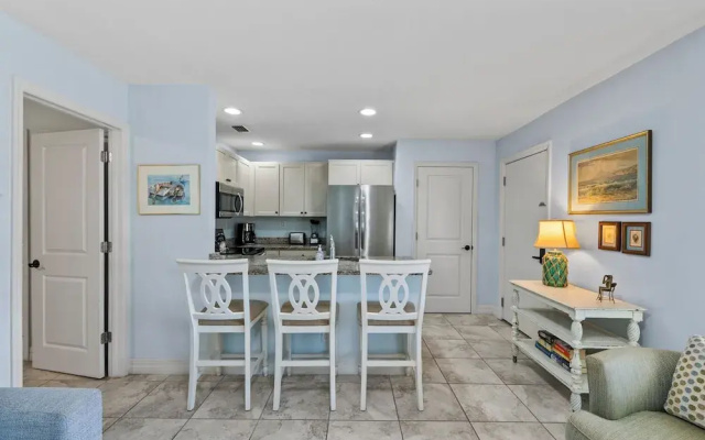photo 4 of Le Monaco - Romantic 1 BR Condo Steps from 5th Ave S. Chic Coastal Retreat with King Bed and Beach Access. Perfect Location for Couples Near Dining, Shopping, and Naples Beach