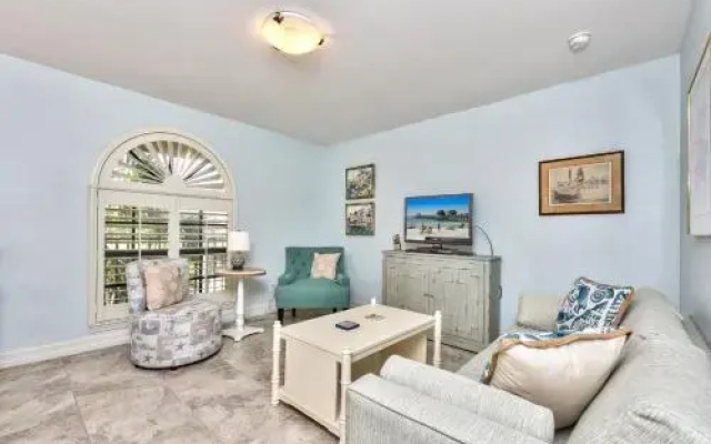 photo 2 of Le Monaco Condo at Olde Naples