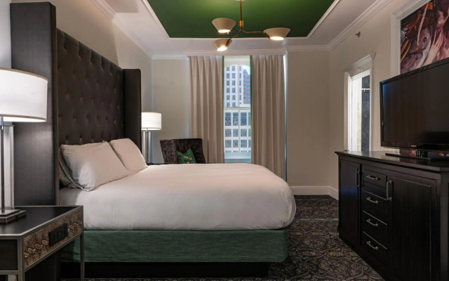 photo 3 of Le Pavillon, New Orleans, a Tribute Portfolio Hotel by Marriott