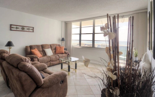 photo 2 of Le Sea Air 812 - Condo 2 People, Hollywood