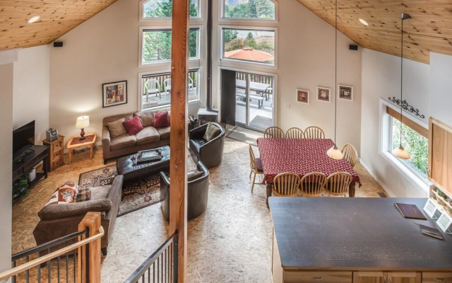 photo 4 of Leavenworth Chalet