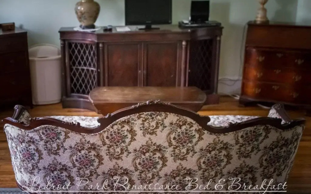 photo 5 of Ledroit Park Renaissance B&B