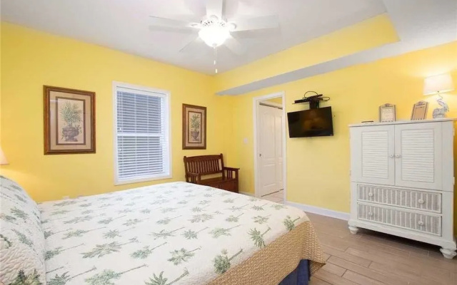 photo 4 of Legacy 103 - 3 Br condo by RedAwning