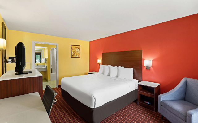 photo 4 of SureStay by Best Western Gulfport