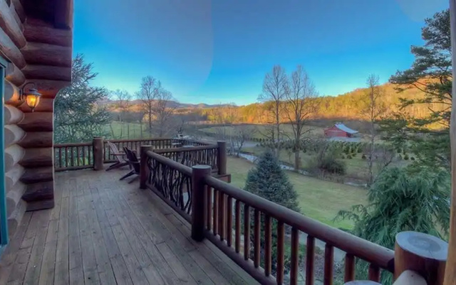 photo 5 of Legend by Escape to Blue Ridge