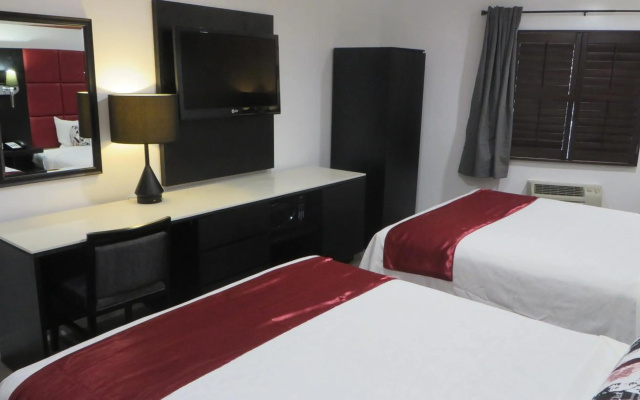 photo 5 of Legend Hotel Hollywood