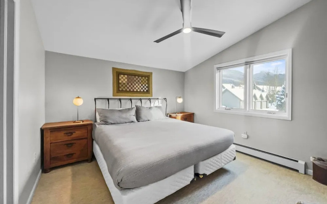 photo 4 of Legends 10 4br 4ba 4 Bedroom Townhouse by RedAwning