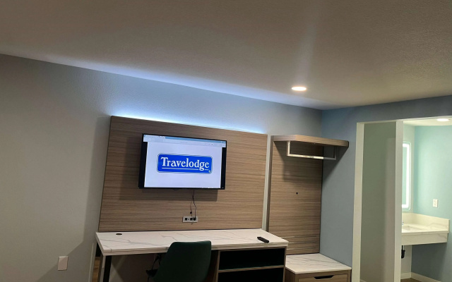 photo 3 of Travelodge by Wyndham Fairplex Pomona