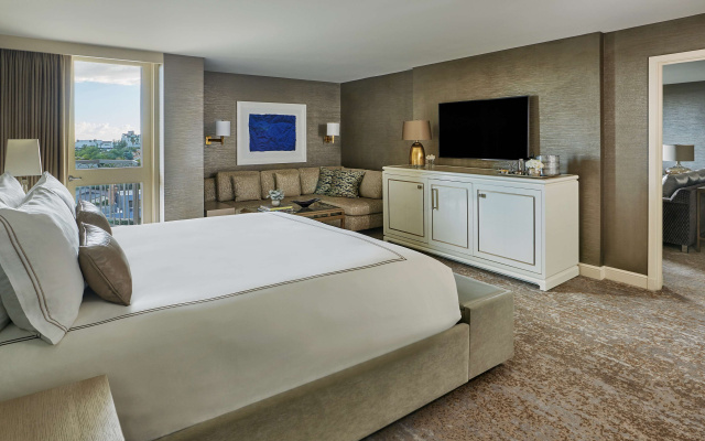 photo 5 of L'Ermitage Beverly Hills