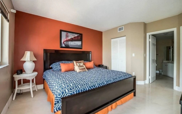 photo 5 of Les Pelicans 404 - 4 People, Sunny Isles Str-01043