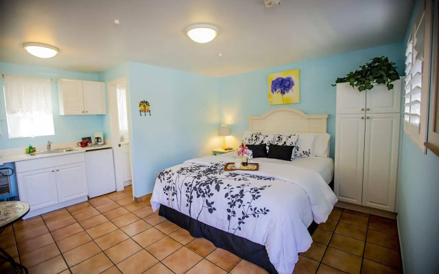 photo 5 of Leucadia Beach Inn