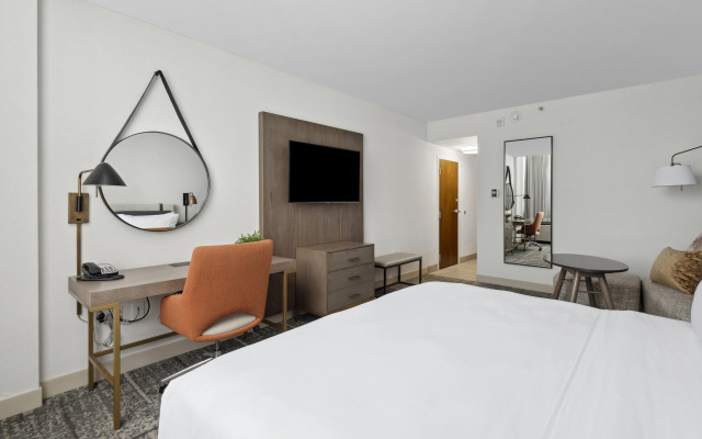 photo 3 of Crowne Plaza Lansing by IHG