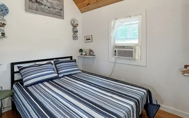 photo 5 of Lighthouse - Q991 Near Sandy Gorgeous Ogunquit Beach 2 Bedroom Cabin by RedAwning