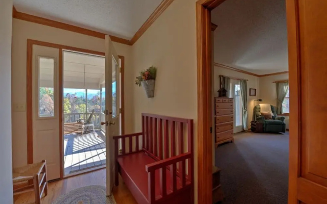 photo 4 of Lilly's Mountain Getaway - 4 Br Home