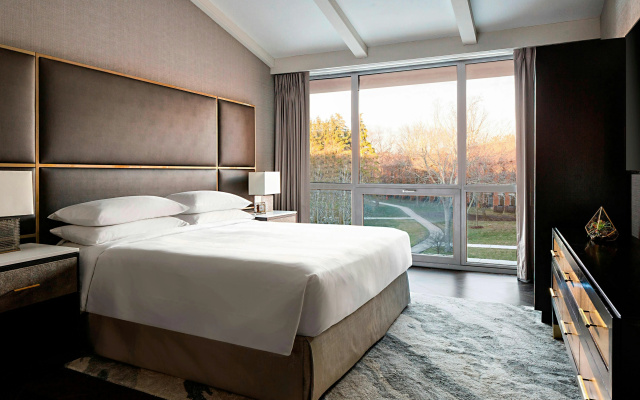 photo 5 of Lincolnshire Marriott Resort