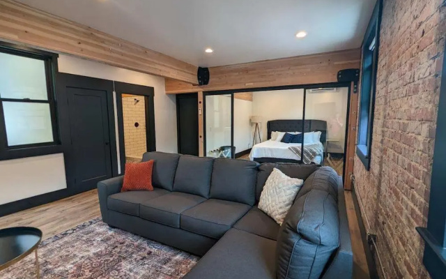 photo 3 of Linden Lofts