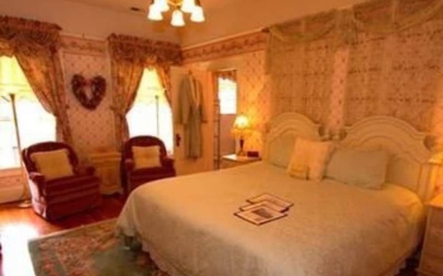 photo 3 of Lion and the Rose Victorian Guest House