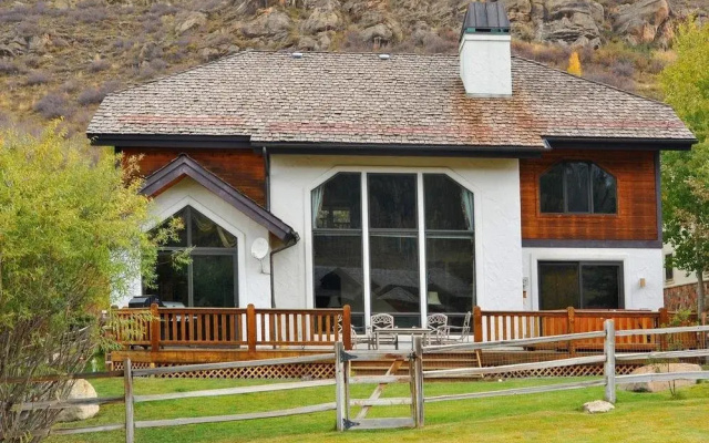 photo 5 of Lionsridge Loop Vail Village Residence
