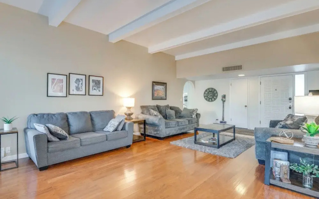photo 5 of 5 Mi to Camelback Ranch: Pet-friendly Home w/ Pool
