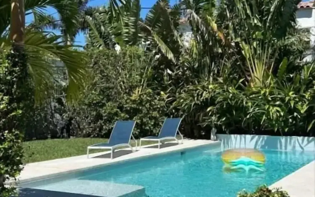 photo 4 of Little Havana Vacation Home 2BD 2BA Private Pool