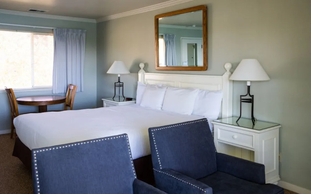 photo 5 of Little River Inn