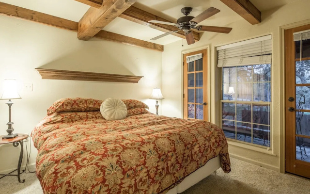 photo 5 of Little Rock 'N' Woodv 2 Bedrooms 2 Bathrooms Home