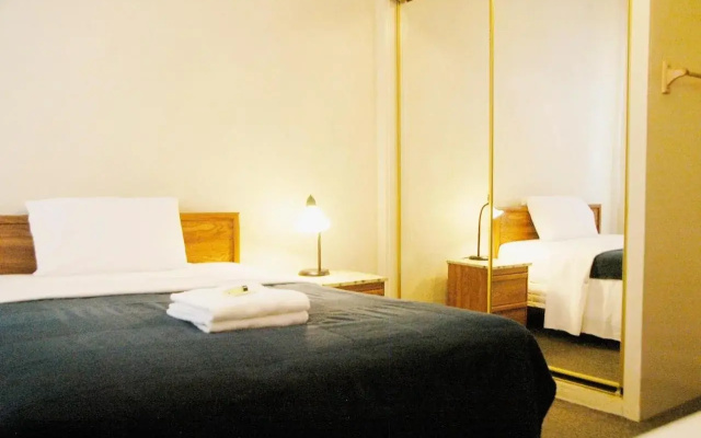 photo 3 of Little Tokyo Hotel