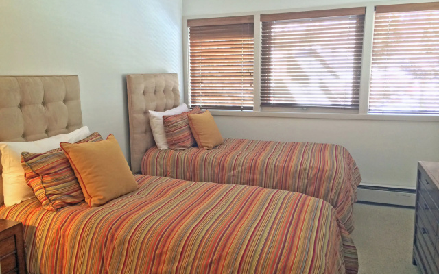 photo 4 of Lodge at Lionshead