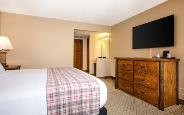 photo 3 of Lodge Of The Ozarks
